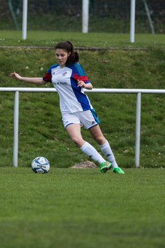 Bild 199 - wBJ SV Henstedt Ulzburg - TSV Sch�nberg : Ergebnis: 5:2